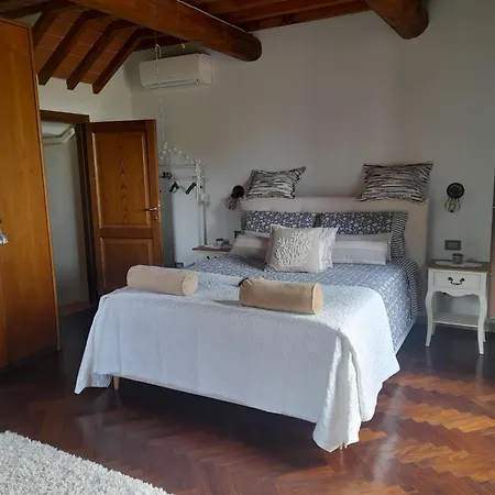 La Nel Pensión Florencia